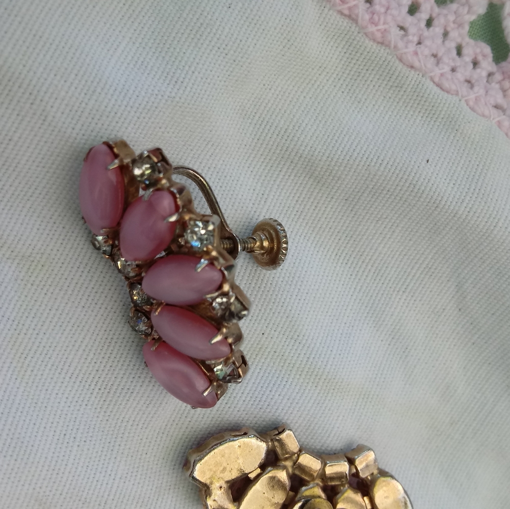 Vintage Ear Rings - Picture 3 of 3